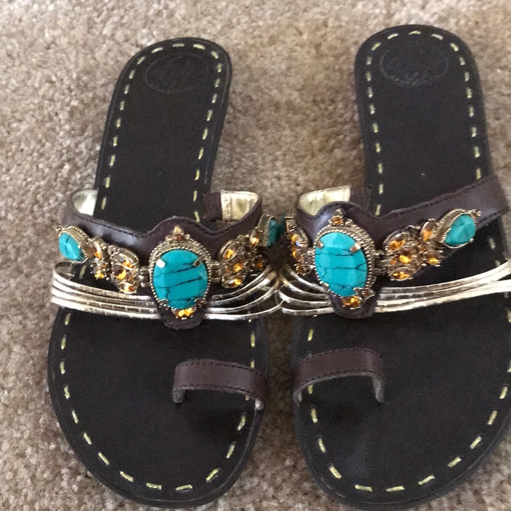 BCBG slippers